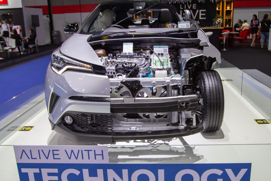 Toyota’s-solid-state-batteries-will-revolutionize-the-EV-market