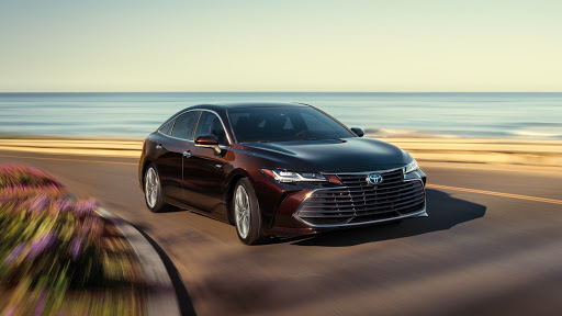 Visit-the-Toyota-dealer-near-Tustin-to-find-out-more-about-the-2021-Toyota-Avalon-Hybrid