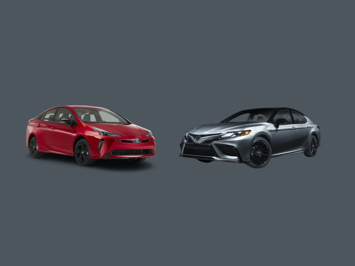 The 2021 Toyota Prius and the Camry Hybrid are two fuel-efficient vehicles that stand out at auto dealers near Santa Ana